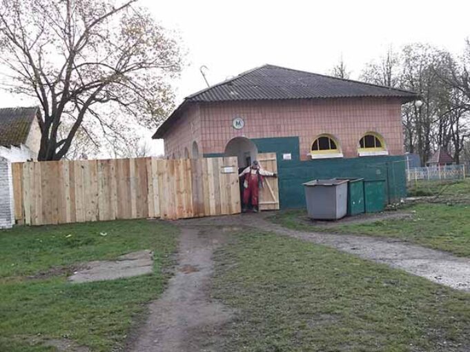 Хроніки із життя громадського сортира Хроніки із життя громадського сортира