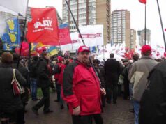 (Фото) Нововолинський УДАР підтримав акцію протесту під стінами ЦВК. (Фото) Нововолинський УДАР підтримав акцію протесту під стінами ЦВК.