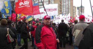 (Фото) Нововолинський УДАР підтримав акцію протесту під стінами ЦВК. (Фото) Нововолинський УДАР підтримав акцію протесту під стінами ЦВК.