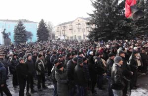 Аж надто дивна пропозиція. Від нововолинських шахтарів Аж надто дивна пропозиція. Від нововолинських шахтарів