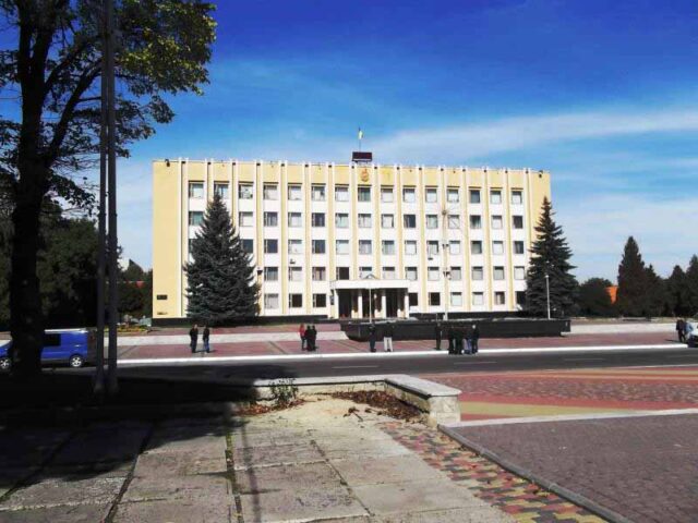 Чесна і прозора влада? У нововолинську?! Ні, не чув Чесна і прозора влада? У нововолинську?! Ні