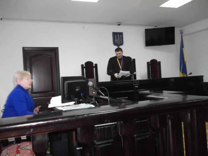 Про суміщення посад у Нововолинській міській раді Про суміщення посад у Нововолинській міській раді