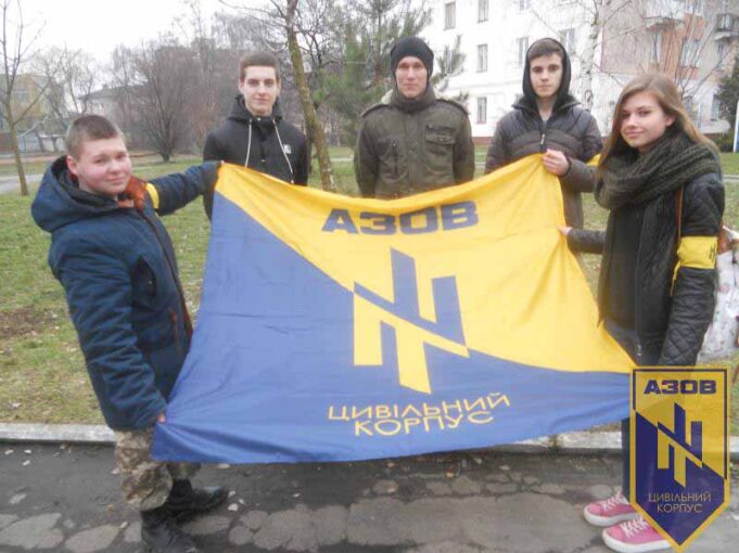 Цивільний Корпус “Азов” Нововолинськ до Шевченківських днів посадив калину Цивільний Корпус "Азов" Нововолинськ до Шевченківських днів посадив калину