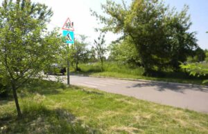 привести в порядок важливе, з точки безпеки дітей, перехрестя ???!!! привести в порядок важливе