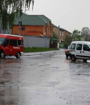 ДТП на перехресті пр.Дружби та вул.Нововолинській: зіткнулись бус та «Рено Канго»