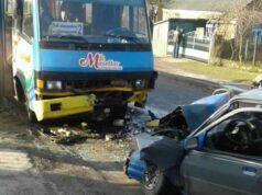Аварія на вулиці Некрасова: легковик зіткнувся з маршруткою Аварія на вулиці Некрасова: легковик зіткнувся з маршруткою