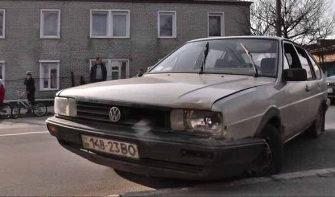 В’їхав у припаркований автомобіль і намагався втекти! В'їхав у припаркований автомобіль і намагався втекти!