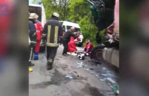 В Іваничівському районі смертельна аварія: фура зіткнулася з молоковозом (ВІДЕО) В Іваничівському районі смертельна аварія: фура зіткнулася з молоковозом (ВІДЕО)