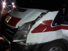 На перехресті Східної та Заводської позашляховик в’їхав у «швидку» та втік з місця ДТП На перехресті Східної та Заводської позашляховик в'їхав у «швидку» та втік з місця ДТП