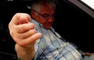 Затримали неадекватного водія легкового авто! (відео) Затримали неадекватного водія легкового авто! (відео)