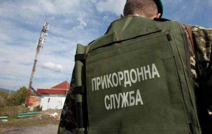 Нова служба почала зупиняти автомобілі на дорогах Нова служба почала зупиняти автомобілі на дорогах