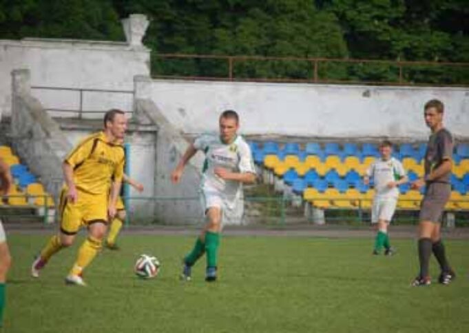 Футбол у Нововолинську: “Шахтар” – “Колос” – 4:7! Фото Футбол у Нововолинську: "Шахтар" - "Колос" - 4:7! Фото