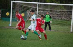 Черговий тур Вищої ліги Волині з футболу: Іваничі та Нововолинськ сильнішого не виявили Черговий тур Вищої ліги Волині з футболу: Іваничі та Нововолинськ сильнішого не виявили