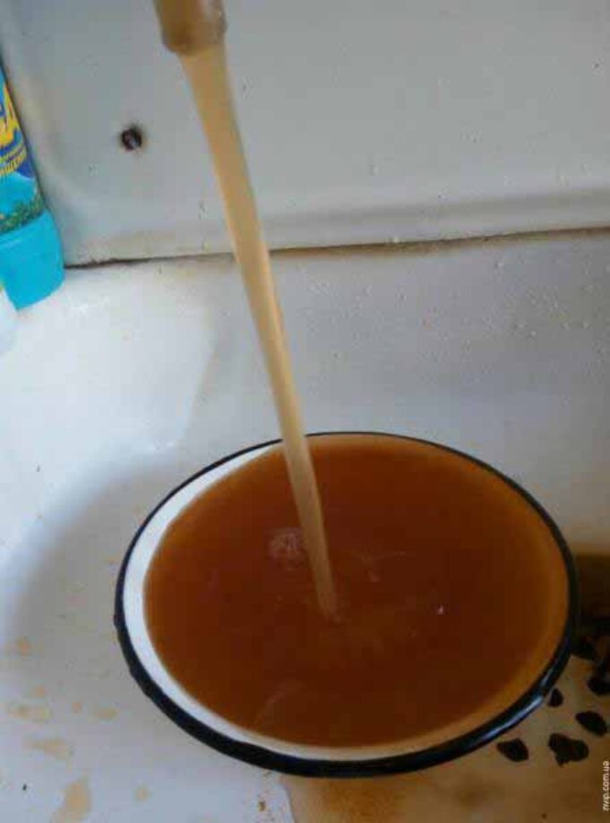 Вода у місті Нововолинськ, вулиця Інтeрнаціональна Вода у місті Нововолинськ