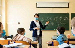 У Нововолинську на Covid-19 масово хворіють педагоги У Нововолинську на Covid-19 масово хворіють педагоги