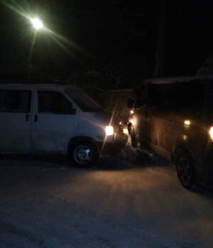 Ожеледиця у Нововолинську: в ДТП зіткнулись два мікроавтобуси