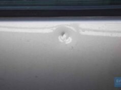 В автівку стріляли з травматичної зброї! В автівку стріляли з травматичної зброї!