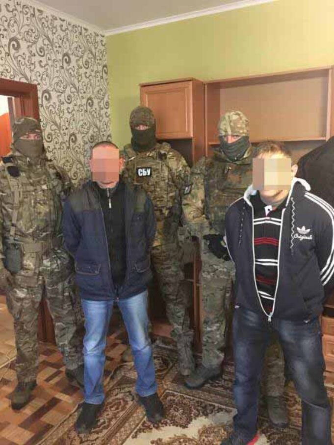 На Волині СБУ затримала «злодія в законі» під час вимагання грошей з підприємця На Волині СБУ затримала «злодія в законі» під час вимагання грошей з підприємця
