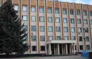 Як мер Нововолинська Сапожніков преміював себе і своїх підлеглих. СУМИ Як мер Нововолинська Сапожніков преміював себе і своїх підлеглих. СУМИ