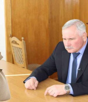 Чиновникам Нововолинської міськради видали премій аж на 2 мільйони гривень