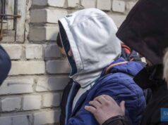 Чоловіка, який продавав наркотики разом з овочами, посадили на три роки Чоловіка