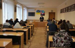 Після 13 грудня ціна на проїзд у маршрутках Нововолинська ймовірно зросте до 5-ти гривень Після 13 грудня ціна на проїзд у маршрутках Нововолинська ймовірно зросте до 5-ти гривень