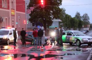 ДТП біля бані: зіткнулись Фольксваген та ВАЗ ДТП біля бані: зіткнулись Фольксваген та ВАЗ