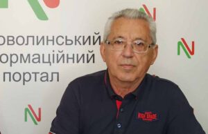 «Директор нововолинської школи змушувала вчителів розносити газети на підтримку Сапожнікова», – Олександр Моренко «Директор нововолинської школи змушувала вчителів розносити газети на підтримку Сапожнікова»