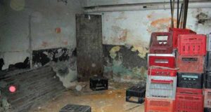 І сховаємося від смерті у бомбосховищах… І сховаємося від смерті у бомбосховищах…