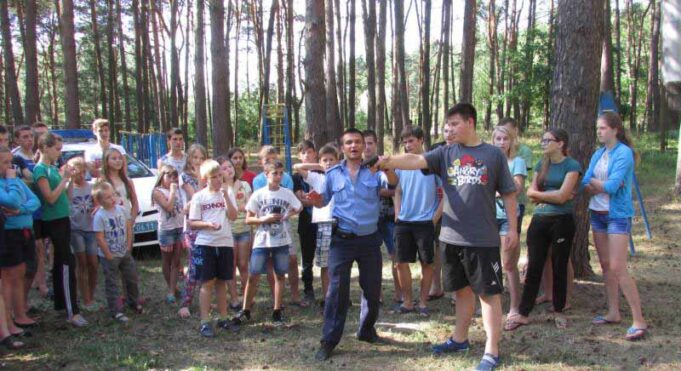 Міліціянти провели патріотичний захід у “Прикордоннику” Міліціянти провели патріотичний захід у "Прикордоннику"