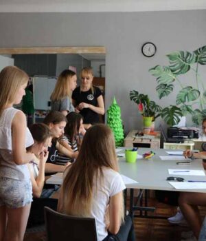 img_4729 Модельєр із Нововолинська шиє спеціальну колекцію на «Княжий»