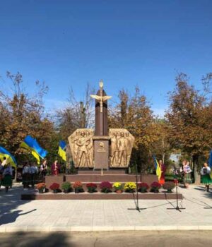 У Нововолинську призначили громадські слухання щодо появи пам’ятника Героям