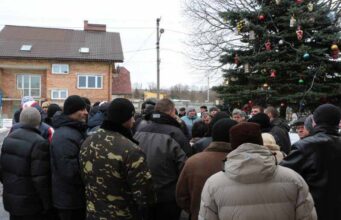 Нововолинські шахтарі поставили владі ультиматум (ВІДЕО, ОНОВЛЕНО) Нововолинські шахтарі поставили владі ультиматум (ВІДЕО