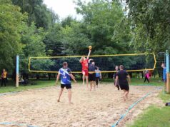 Cвяткування Дня Нововолинська на міському озері: футбол, волейбол (ФОТО/ВІДЕО) Cвяткування Дня Нововолинська на міському озері: футбол