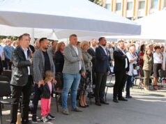 Урочистості з нагоди 71-ї річниці з Дня заснування міста та Дня шахтаря (ФОТО/ВІДЕО) Урочистості з нагоди 71-ї річниці з Дня заснування міста та Дня шахтаря (ФОТО/ВІДЕО)