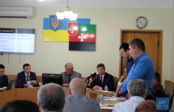 Маршрут Нововолинськ-Благодатне: люди не задоволені роботою «тринадцяток» (відео) Маршрут Нововолинськ-Благодатне: люди не задоволені роботою «тринадцяток» (відео)