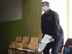 Мешканець Нововолинська намагався проголосувати поза кабінкою Мешканець Нововолинська намагався проголосувати поза кабінкою