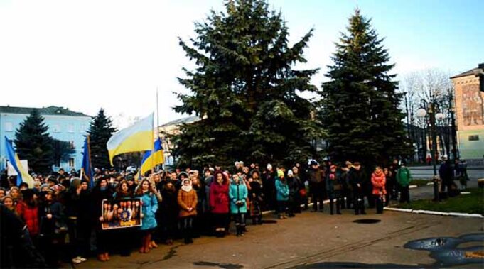 Чи буде у Нововолинську постійно діючий Майдан? Чи буде у Нововолинську постійно діючий Майдан?