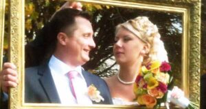 Вітаємо колегу з одруженням! Вітаємо колегу з одруженням!