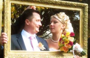 Вітаємо колегу з одруженням! Вітаємо колегу з одруженням!