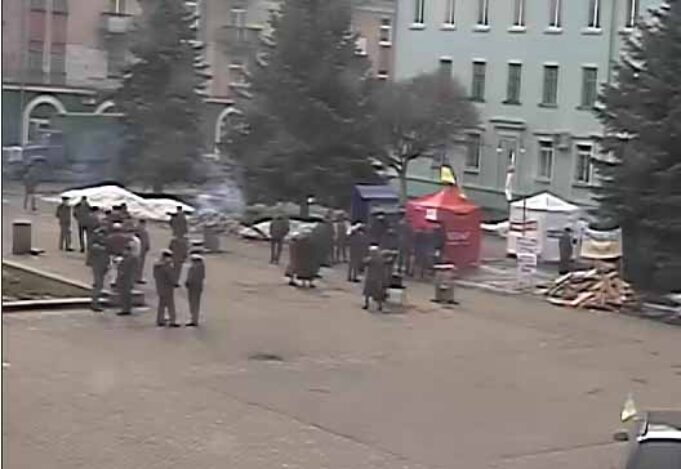 Із Києва прямо на Нововолинський Майдан їдуть нововолинці! Із Києва прямо на Нововолинський Майдан їдуть нововолинці!