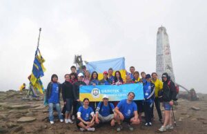 «Ne-форматні» бібліотекарі повернулись з Карпат «Ne-форматні» бібліотекарі повернулись з Карпат