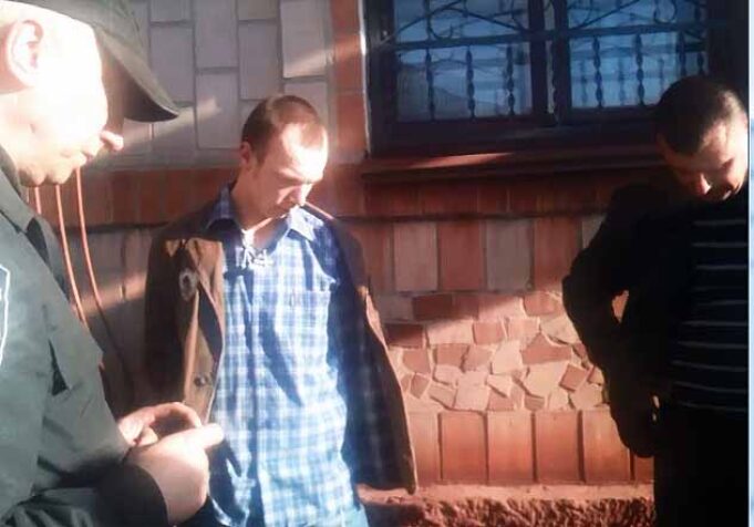 У Нововолинську збувають наркотики через інтернет (ексклюзивне відео)! У Нововолинську збувають наркотики через інтернет (ексклюзивне відео)!