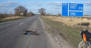 Шановні водії, будьте обережні, коли їдете у Володимир-Волинський! Шановні водії