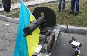 Патріотична акція-ярмарок у Володимирі-Волинському (відео) Патріотична акція-ярмарок у Володимирі-Волинському (відео)
