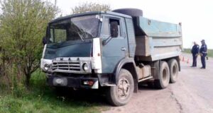 «Камаз» врізався в маршрутівку: шестеро людей травмовані! «Камаз» врізався в маршрутівку: шестеро людей травмовані!