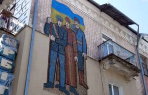 Новововлинськ вже декомунізований? Ой чи… Новововлинськ вже декомунізований? Ой чи…