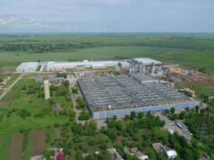 На “Кроноспані” водій спричинив обвал приміщення На "Кроноспані" водій спричинив обвал приміщення