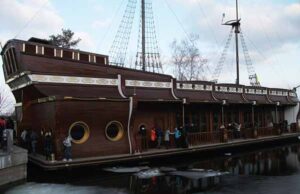 Межигір’я. Репортаж нововолинського журналіста Олександра Топорівського (Відео). Межигір’я. Репортаж нововолинського журналіста Олександра Топорівського (Відео).