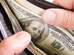 На авторинку в Луцьку «розвели» чоловіка на 2400 доларів схемою з 90х! На авторинку в Луцьку «розвели» чоловіка на 2400 доларів схемою з 90х!